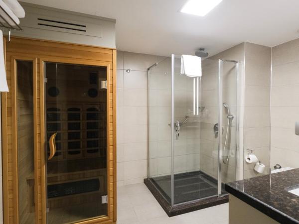 Ramada Plaza By Wyndham Izmir : photo 8 de la chambre grande chambre simple