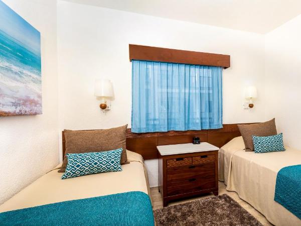 The Royal Cancun All Suites Resort - All Inclusive : photo 4 de la chambre suite 2 chambres - vue sur complexe