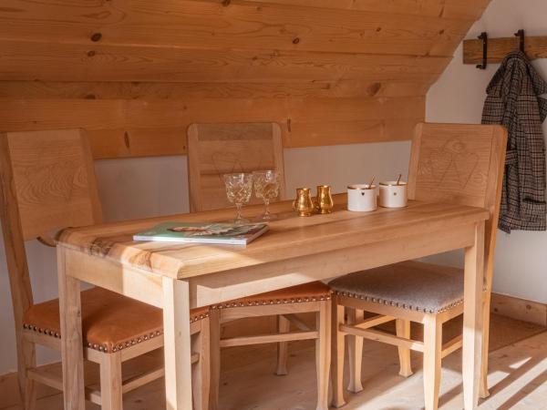 Willa Mirwa : photo 7 de la chambre appartement deluxe avec balcon