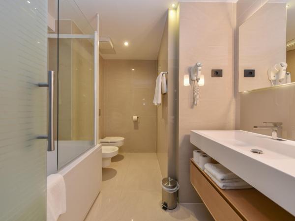 Hotel Osejava : photo 3 de la chambre chambre double - vue sur mer