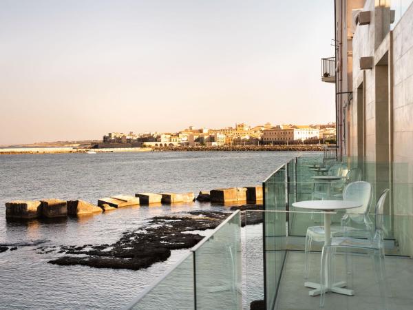 Re Dionisio Luxury Suites : photo 6 de la chambre suite junior