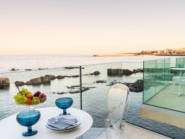 Re Dionisio Luxury Suites : photo 7 de la chambre suite junior