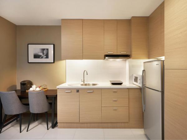 Altera Hotel and Residence by At Mind : photo 4 de la chambre chambre double deluxe