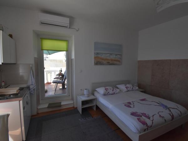 Apartmani Rina : photo 7 de la chambre studio - vue sur mer