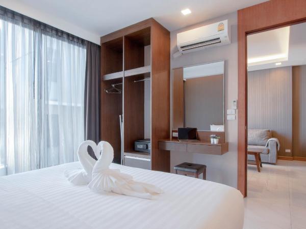 Kepler Residence Bangkok : photo 8 de la chambre suite deluxe avec lit king-size