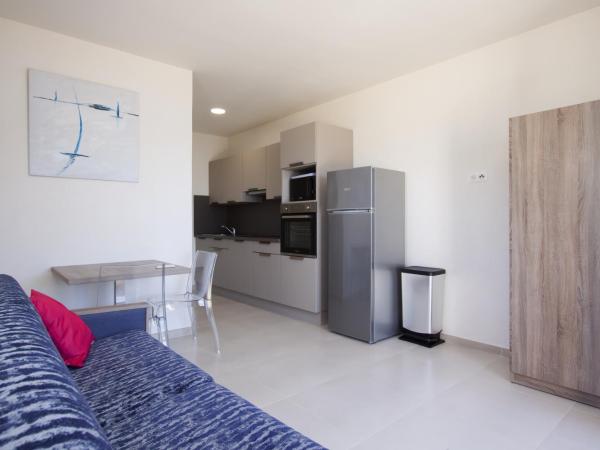 Hôtel et Résidence Ta Kladia - Omigna : photo 6 de la chambre appartement 1 chambre