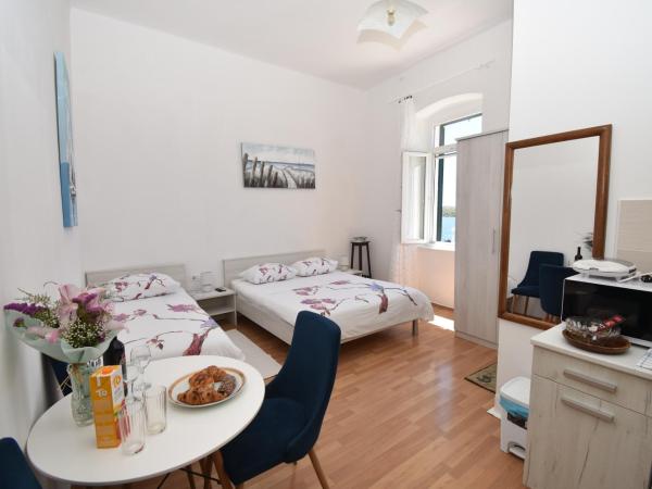 Apartmani Rina : photo 3 de la chambre studio - vue sur mer