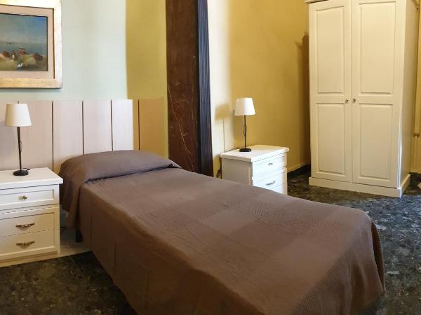 varcOrtigia Bed and Breakfast : photo 5 de la chambre grande chambre double ou lits jumeaux
