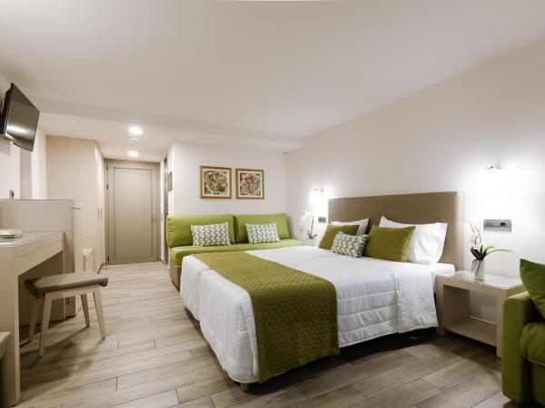 Akti Taygetos - Conference Resort : photo 1 de la chambre bungalow triple confort - vue sur jardin