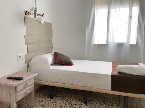 Hostal Paco Marbella : photo 1 de la chambre chambre simple