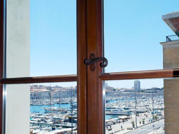 Hotel Belle-Vue Vieux-Port : photo 3 de la chambre chambre double ou lits jumeaux - vue latérale sur vieux port