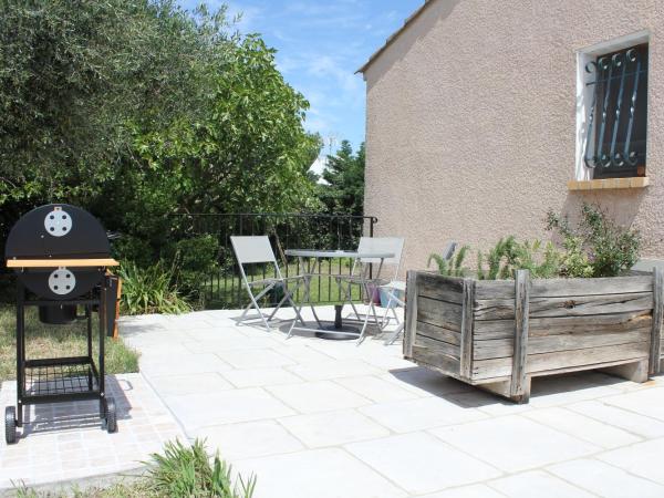 Mas dou l'Estele chambre d'hôtes : photo 8 de la chambre chambre triple