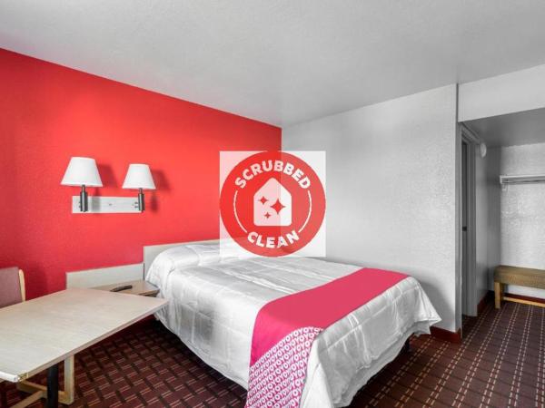 OYO Hotel Houston Southwest I-69 : photo 7 de la chambre chambre double