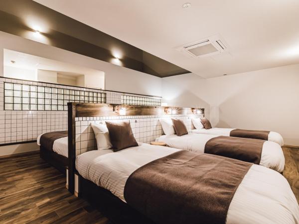 Yamahana Onsen Tonden Japanese Inn : photo 5 de la chambre family room 2 with bathroom room