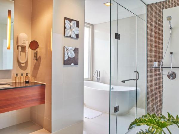 Jambuluwuk Malioboro Hotel Yogyakarta : photo 8 de la chambre suite jambuluwuk