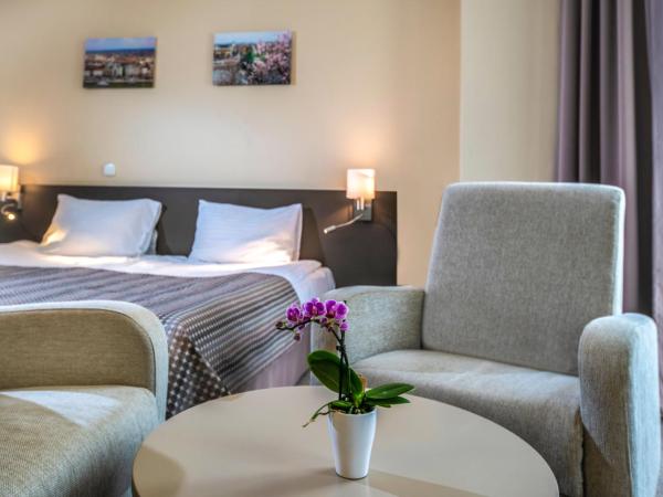 Corvin Hotel Budapest Corvin Wing : photo 7 de la chambre chambre double supérieure