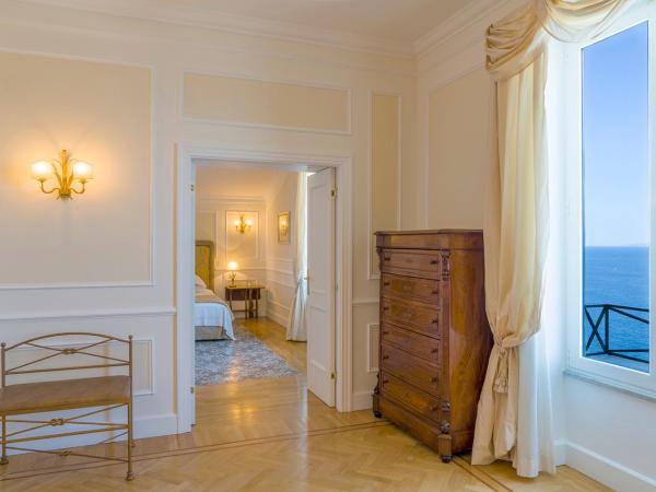 Grand Hotel Excelsior Vittoria : photo 3 de la chambre suite supérieure - vue sur mer