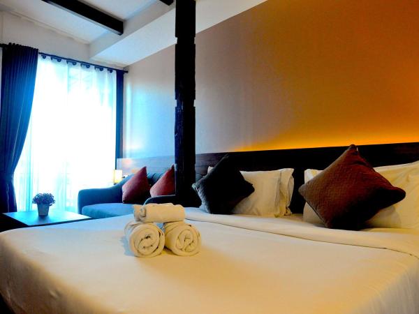 The Eight Ratvithi House : photo 2 de la chambre studio double deluxe