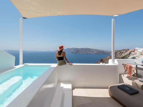 Aspaki by Art Maisons : photo 2 de la chambre suite troglodyte avec piscine privée - vue sur volcan