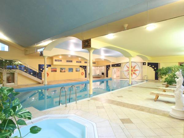 TOP HOTEL Praha : photo 4 de la chambre chambre double ou lits jumeaux exécutive - parking gratuit