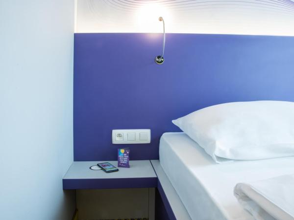 prizeotel Antwerp-City : photo 4 de la chambre chambre simple