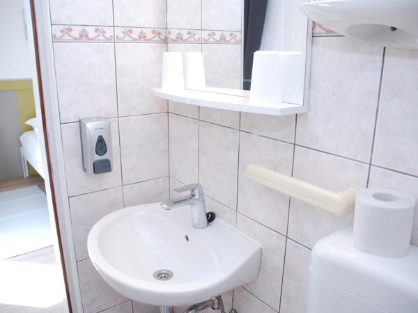 B&B Sea Joy Rovinj 1 : photo 8 de la chambre chambre lits jumeaux deluxe