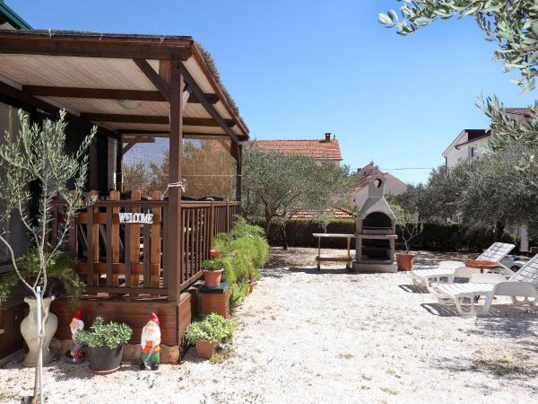 Olive garden Trogir - mobil home : photo 4 de la chambre mobile home