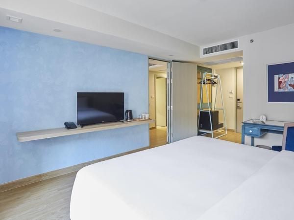 56 Surawong Hotel Bangkok : photo 5 de la chambre cosy suite connecting room