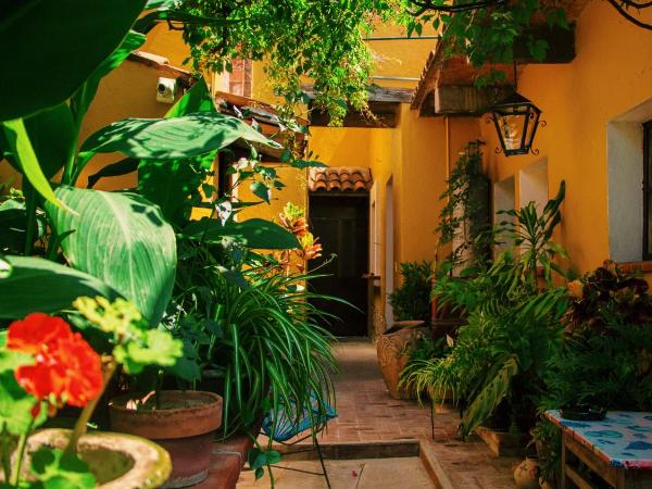 Hotel Las Golondrinas : photo 3 de la chambre chambre triple