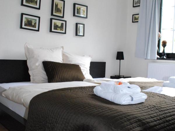 Hotel 'T Bagientje : photo 1 de la chambre chambre double avec salle de bains privative