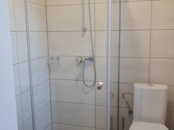 Domek Bobrowe Zacisze 2 : photo 1 de la chambre chalet