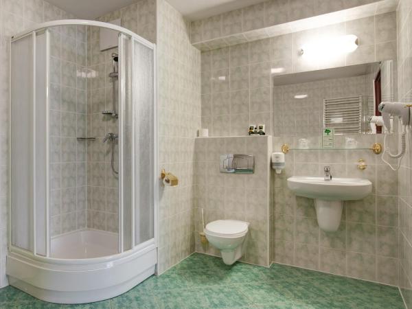 Hotel Gromada Warszawa Centrum : photo 4 de la chambre appartement affaires