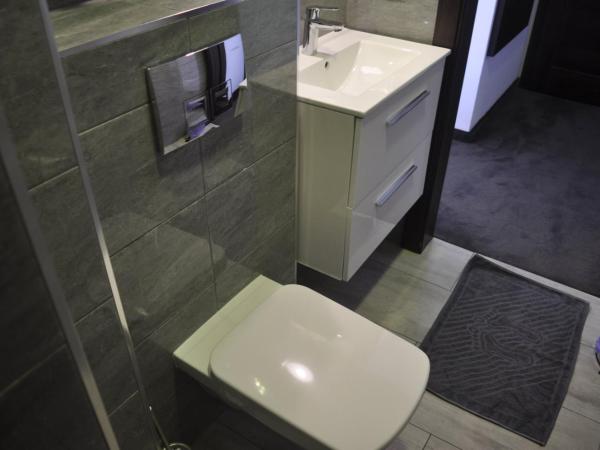 Villa Karpacz : photo 9 de la chambre chambre triple avec balcon