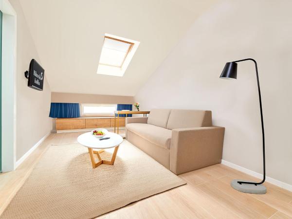 Ribarska Koliba Resort : photo 7 de la chambre suite avec balcon - vue sur mer