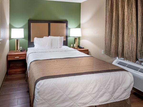 Extended Stay America Suites - Houston - Northwest - Hwy 290 - Hollister : photo 6 de la chambre studio de luxe avec 1 lit queen-size - non-fumeurs