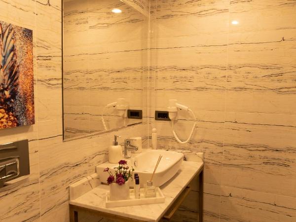 Malta Bosphorus Hotel : photo 5 de la chambre chambre lits jumeaux standard