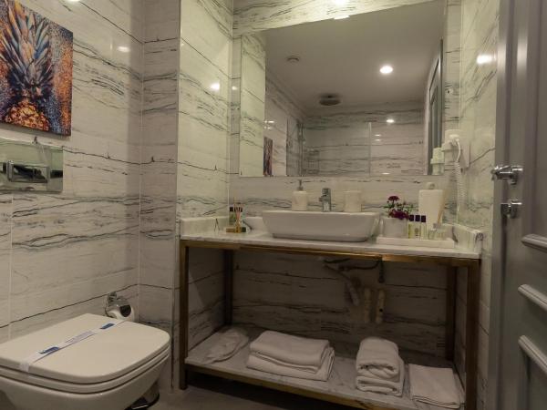 Malta Bosphorus Hotel : photo 6 de la chambre suite deluxe