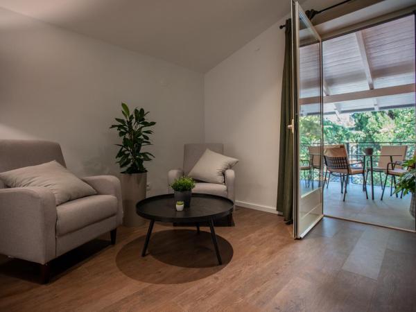 Villa Aurum Health & Climatotherapy Center : photo 2 de la chambre chambre double ou lits jumeaux supérieure