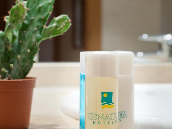 Senator Parque Central : photo 4 de la chambre chambre lits jumeaux