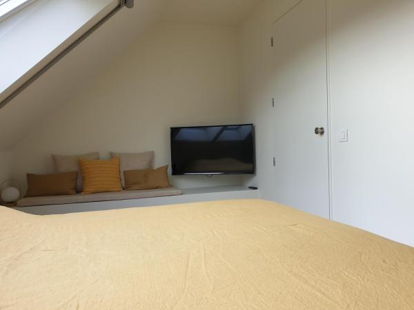 B&B Antares : photo 2 de la chambre chambre double - vue sur jardin