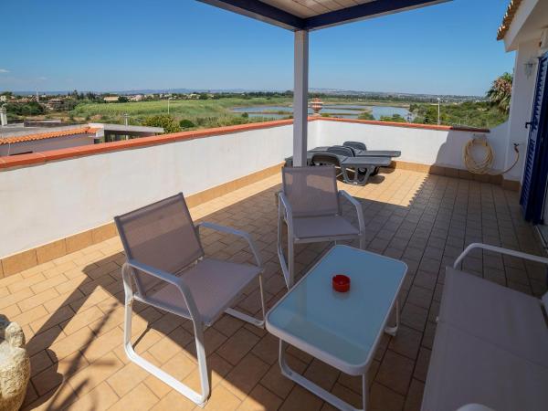 B&B Le Saline : photo 8 de la chambre chambre double avec terrasse