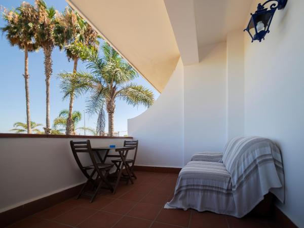 B&B Le Saline : photo 6 de la chambre chambre double avec salle de bains privative