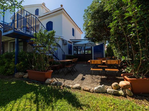 B&B Le Saline : photo 10 de la chambre chambre double avec terrasse