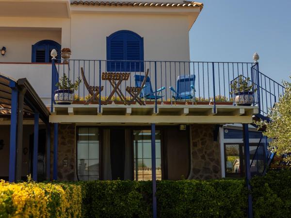 B&B Le Saline : photo 8 de la chambre chambre double - vue sur jardin