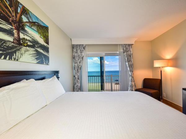 Sun Tower Hotel & Suites on the Beach : photo 2 de la chambre chambre lit king-size - face à l'océan