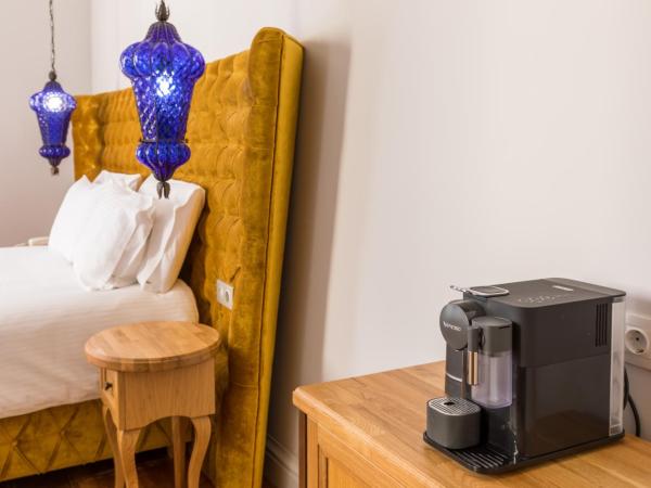 Acanthus blue : photo 2 de la chambre chambre double deluxe - vue latérale sur mer