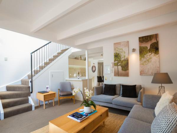 Cranbury Court Apartments : photo 1 de la chambre appartement 3 chambres avec 2 salles de bains