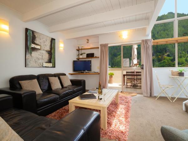 Cranbury Court Apartments : photo 3 de la chambre appartement 3 chambres avec 1 salle de bains