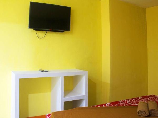 New Priok Indah Syariah Hotel : photo 10 de la chambre chambre double supérieure