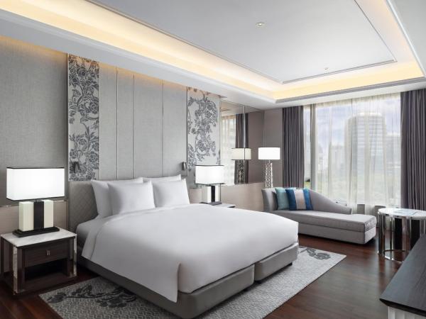 Sindhorn Kempinski Hotel Bangkok - SHA Extra Plus Certified : photo 5 de la chambre grande suite exécutive